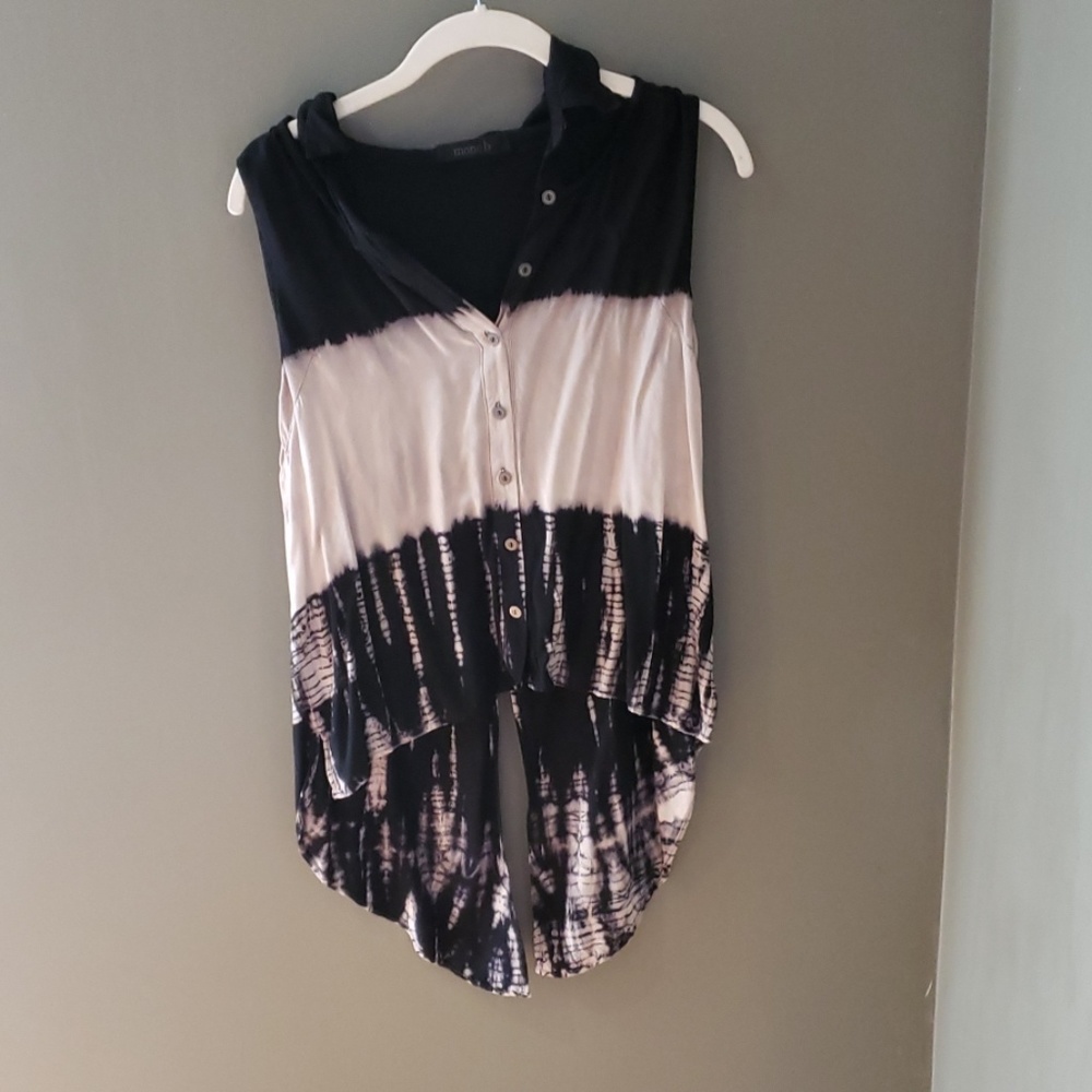 Button down tanktop